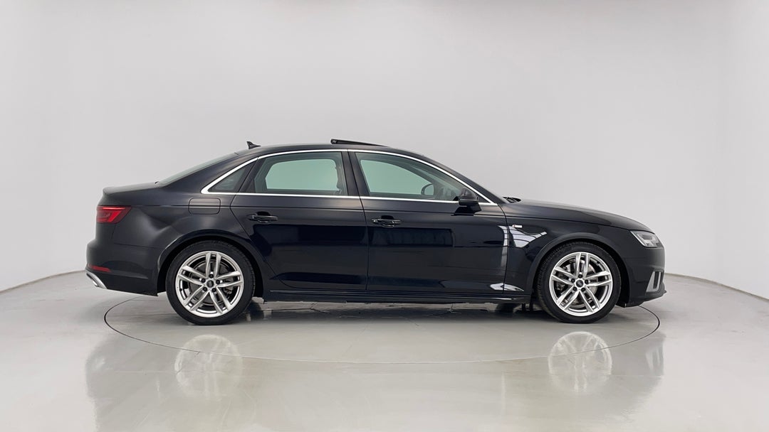 2019 Audi A4 1.4 Tfsi S Tronic S Line, Automatic, 45507 km, Right Side View