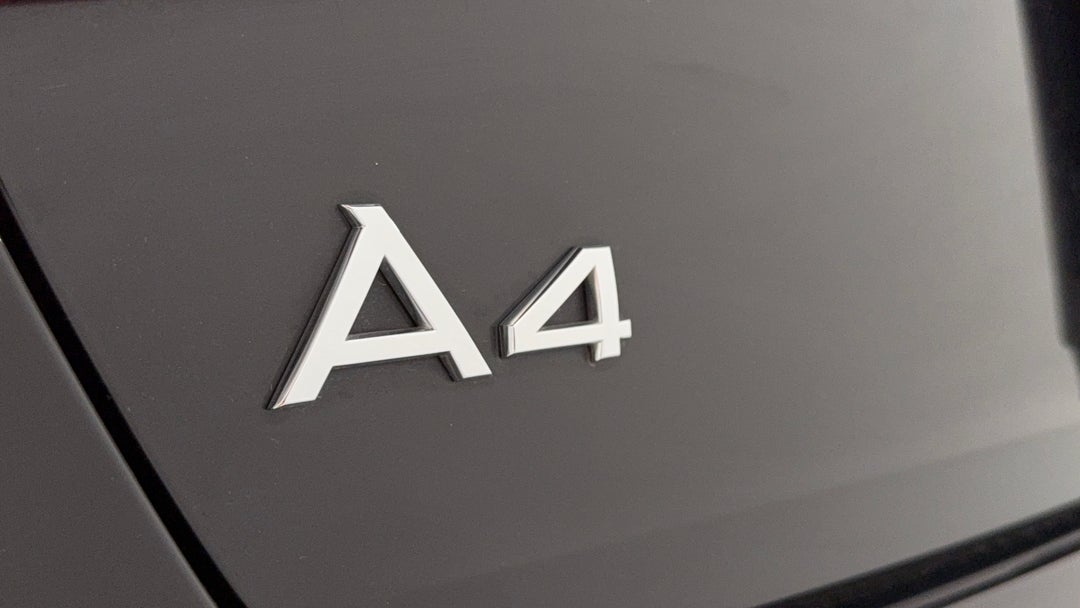 2019 Audi A4 1.4 Tfsi S Tronic S Line, Automatic, 45507 km, Badge (Boot Left Side)