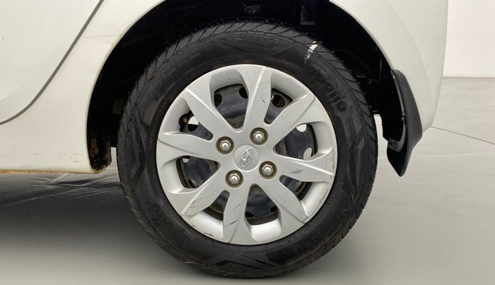 2018 Hyundai Eon SPORTZ, Petrol, Manual, 13,944 km, Left Rear Wheel