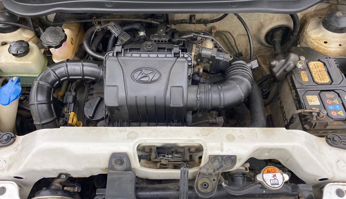2018 Hyundai Eon SPORTZ, Petrol, Manual, 13,944 km, Open Bonet