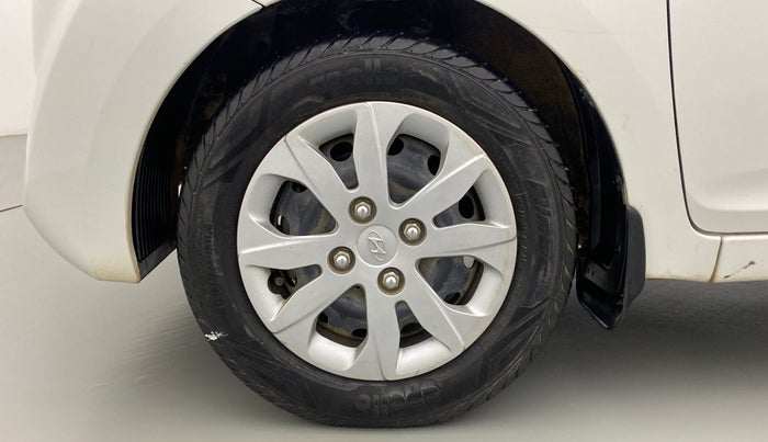2018 Hyundai Eon SPORTZ, Petrol, Manual, 13,944 km, Left Front Wheel