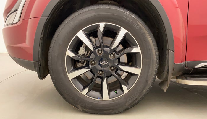 2018 Mahindra XUV500 W11, Diesel, Manual, 28,177 km, Left Front Wheel