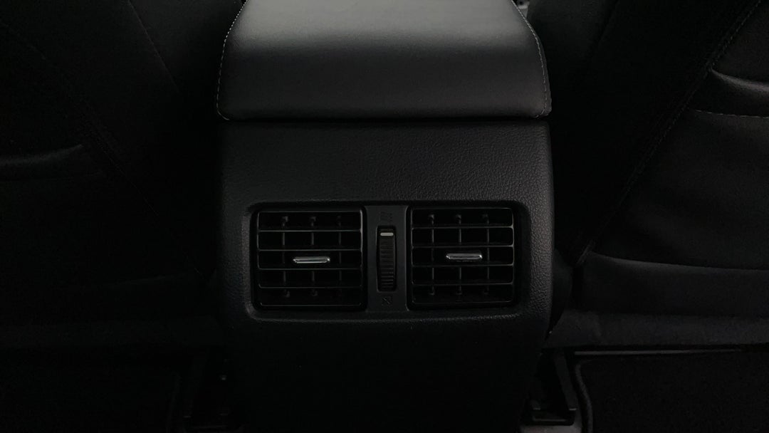 Rear A/C Vent