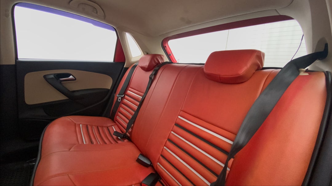 Right Side Rear Door Cabin