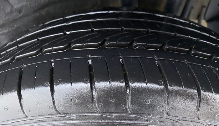 2020 Tata NEXON XZ 1.2, Petrol, Manual, 16,596 km, Left Rear Tyre Tread