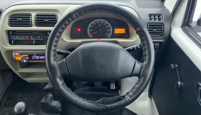 2018 Maruti Eeco 5 STR WITH AC PLUSHTR, Petrol, Manual, 19,015 km, Steering Wheel Close Up