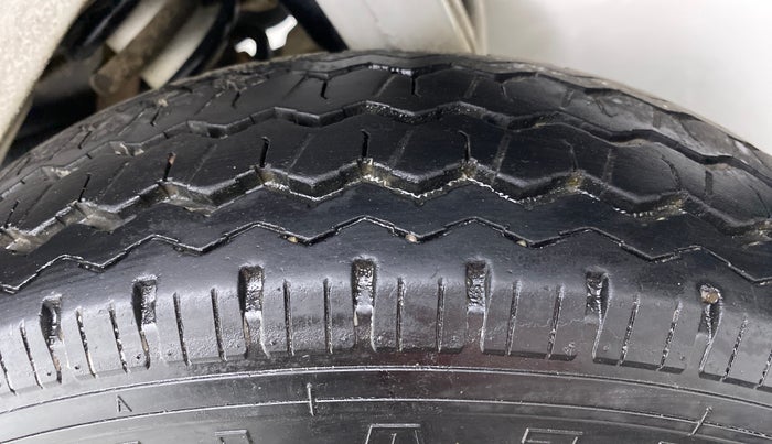 2018 Maruti Eeco 5 STR WITH AC PLUSHTR, Petrol, Manual, 19,015 km, Left Rear Tyre Tread