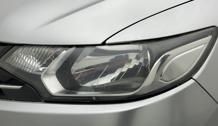 2016 Honda Jazz 1.2 V MT, Petrol, Manual, 40,012 km, Left headlight - Minor scratches