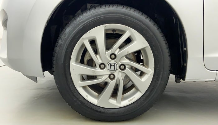 2016 Honda Jazz 1.2 V MT, Petrol, Manual, 40,012 km, Left Front Wheel