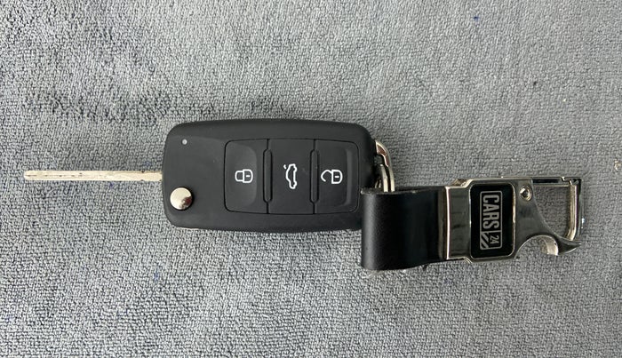 2014 Volkswagen Polo HIGHLINE1.2L PETROL, Petrol, Manual, 66,443 km, Key Close Up