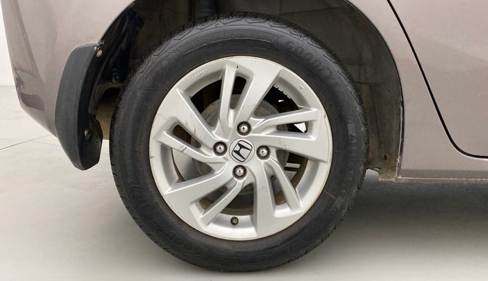 2017 Honda Jazz VX  1.2, Petrol, Manual, 46,165 km, Right Rear Wheel