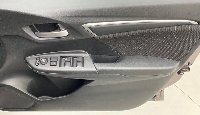 2017 Honda Jazz VX  1.2, Petrol, Manual, 46,165 km, Driver Side Door Panels Control