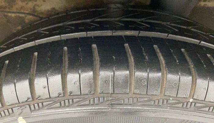2018 Hyundai NEW SANTRO ASTA 1.1 MT, Petrol, Manual, 55,467 km, Left Rear Tyre Tread