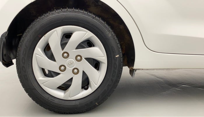2018 Hyundai NEW SANTRO ASTA 1.1 MT, Petrol, Manual, 55,467 km, Right Rear Wheel