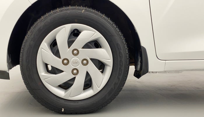 2018 Hyundai NEW SANTRO ASTA 1.1 MT, Petrol, Manual, 55,467 km, Left Front Wheel