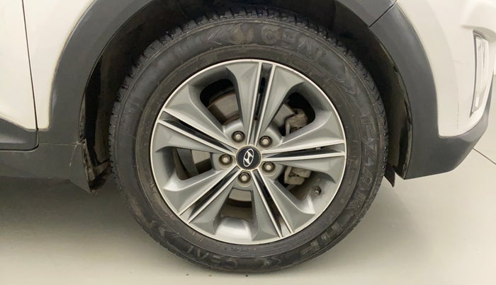 2017 Hyundai Creta SX PLUS AT 1.6 PETROL, Petrol, Automatic, 1,00,505 km, Right Front Wheel