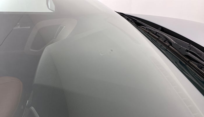 2019 Hyundai Creta 1.6 SX CRDI, Diesel, Manual, 60,560 km, Front windshield - Minor spot on windshield