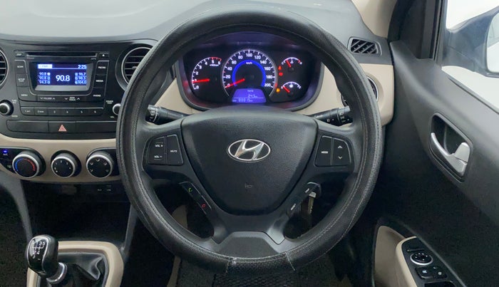 2015 Hyundai Grand i10 SPORTZ 1.1 CRDI, Diesel, Manual, 88,815 km, Steering Wheel Close Up