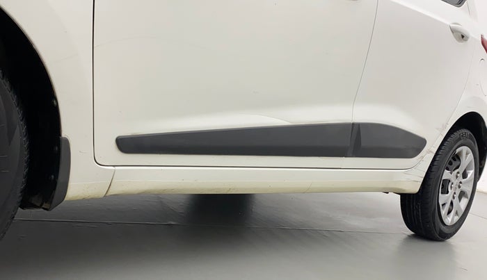 2015 Hyundai Grand i10 SPORTZ 1.1 CRDI, Diesel, Manual, 88,815 km, Left running board - Minor scratches