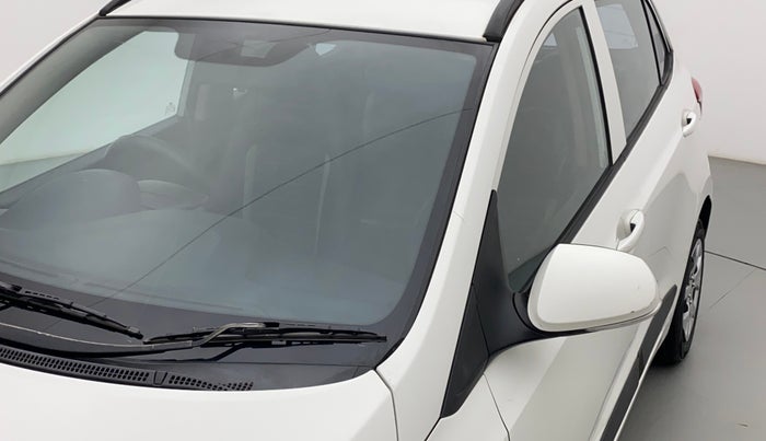 2015 Hyundai Grand i10 SPORTZ 1.1 CRDI, Diesel, Manual, 88,815 km, Left A pillar - Minor scratches