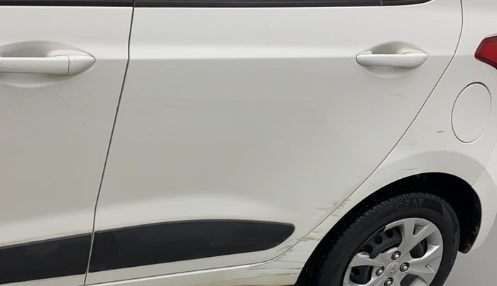 2015 Hyundai Grand i10 SPORTZ 1.1 CRDI, Diesel, Manual, 88,815 km, Rear left door - Slight discoloration