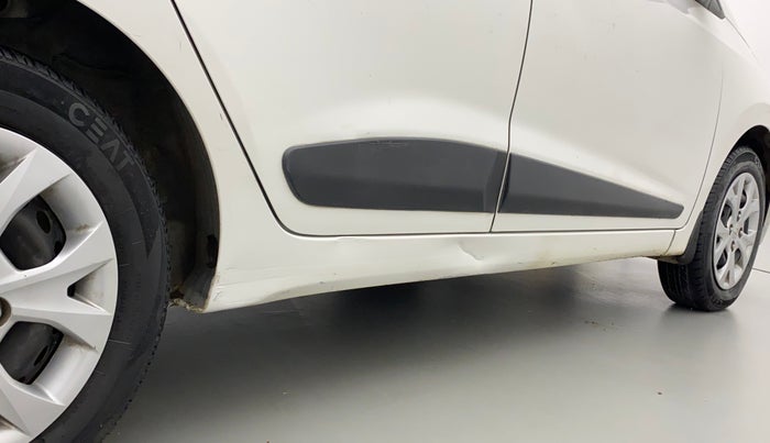 2015 Hyundai Grand i10 SPORTZ 1.1 CRDI, Diesel, Manual, 88,815 km, Right running board - Minor scratches