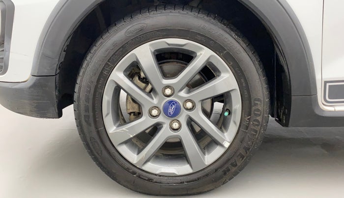2020 Ford FREESTYLE TITANIUM 1.5 DIESEL, Diesel, Manual, 27,432 km, Left Front Wheel