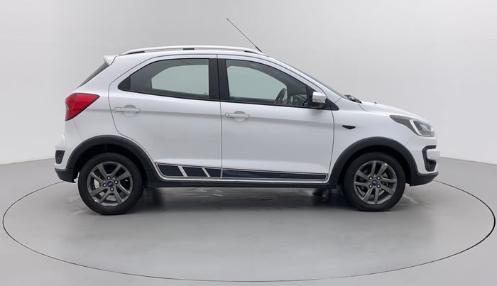 2020 Ford FREESTYLE TITANIUM 1.5 DIESEL, Diesel, Manual, 27,432 km, Right Side View