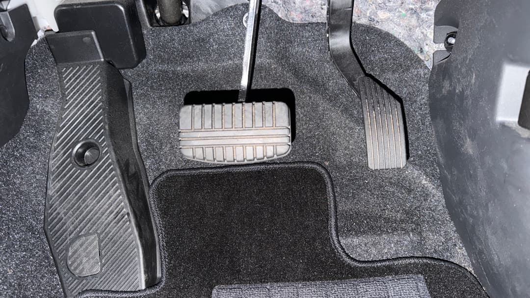2023 Mitsubishi ASX Ls (2WD), Automatic, 28795 km, Pedals and Footmat