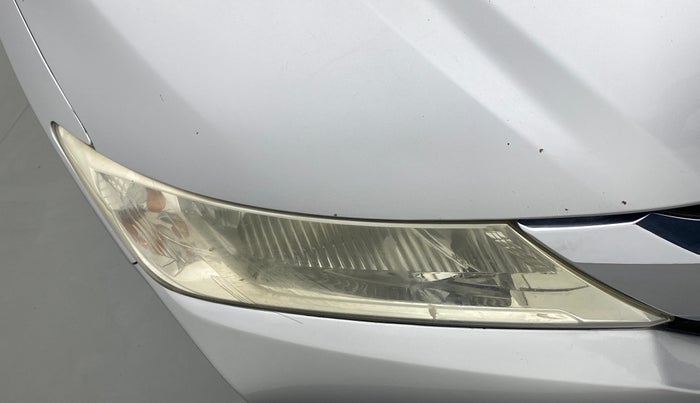 2015 Honda City 1.5L I-DTEC V, Diesel, Manual, 1,10,396 km, Right headlight - Faded