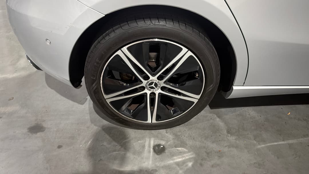 2018 Mercedes-benz A200 A200, Automatic, 52830 km, Right Rear Wheel
