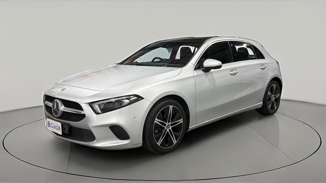 2018 Mercedes-benz A200 A200, Automatic, 52830 km, Left Front Diagonal (45- Degree) View