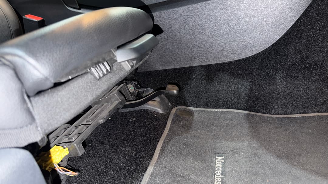 2018 Mercedes-benz A200 A200, Automatic, 52830 km, Drivers Side Adjustment Panel