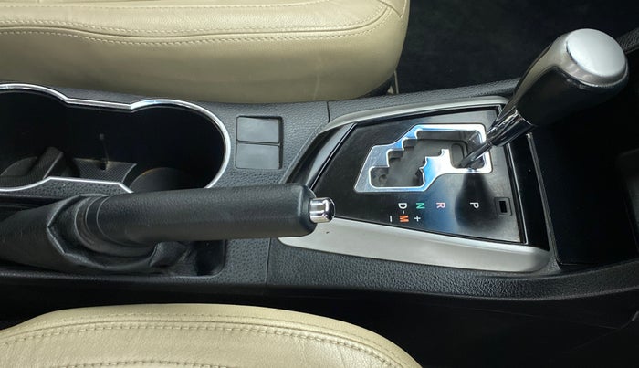 2015 Toyota Corolla Altis VL CVT PETROL, Petrol, Automatic, 87,323 km, Gear Lever