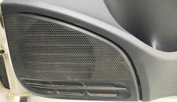 2013 Volkswagen Polo HIGHLINE1.2L, Petrol, Manual, 29,549 km, Speaker
