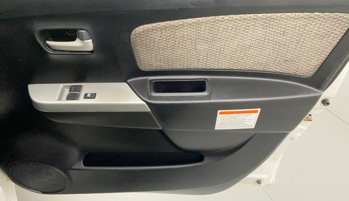 2014 Maruti Wagon R 1.0 LXI CNG, CNG, Manual, 54,335 km, Driver Side Door Panels Control