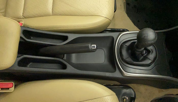 2015 Honda City 1.5L I-VTEC VX, Petrol, Manual, 75,533 km, Gear Lever
