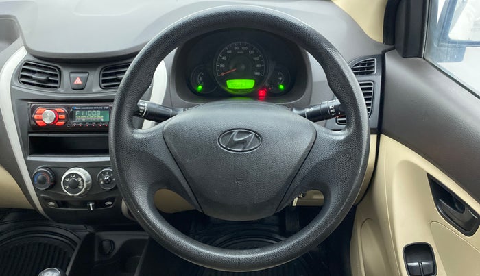 2015 Hyundai Eon ERA PLUS, CNG, Manual, 90,023 km, Steering Wheel Close Up