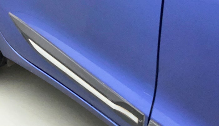 2016 Maruti Baleno ZETA CVT PETROL 1.2, Petrol, Automatic, 1,10,629 km, Right rear door - Slightly dented