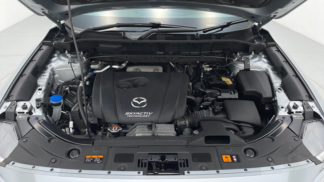 Open Bonnet (Engine)