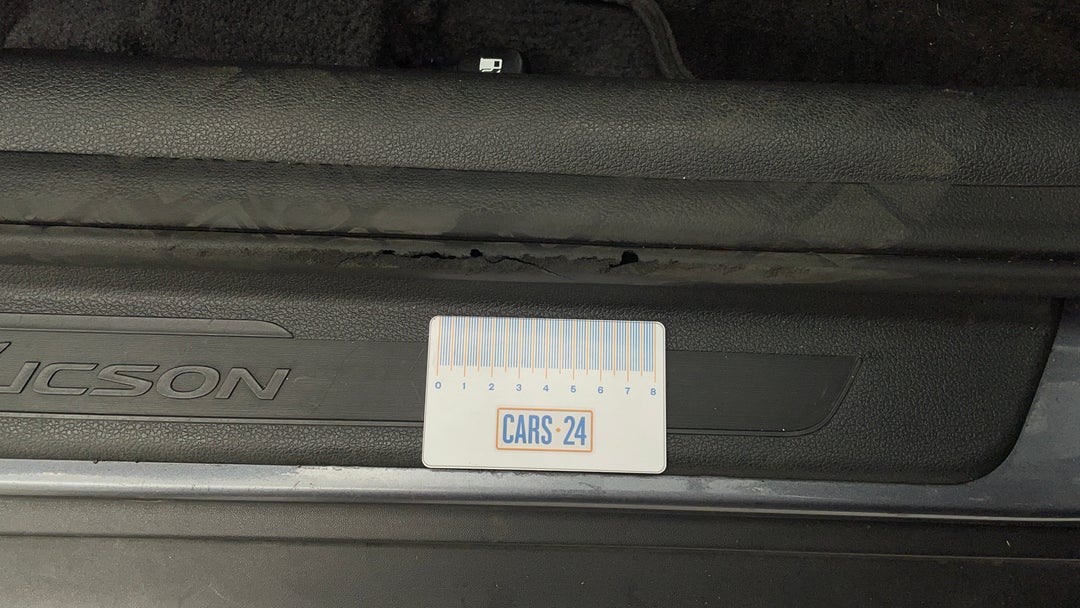 Door Sills Front RHS Scratch