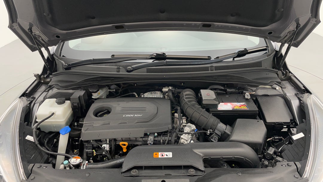 Open Bonnet (Engine)