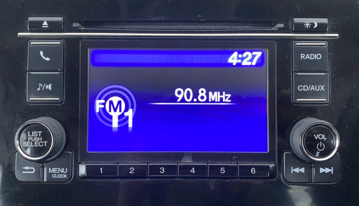 2018 Honda Jazz 1.2 V AT, Petrol, Automatic, 40,615 km, Infotainment System
