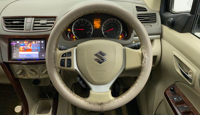 2016 Maruti Ertiga VXI CNG, CNG, Manual, 97,999 km, Steering Wheel Close Up