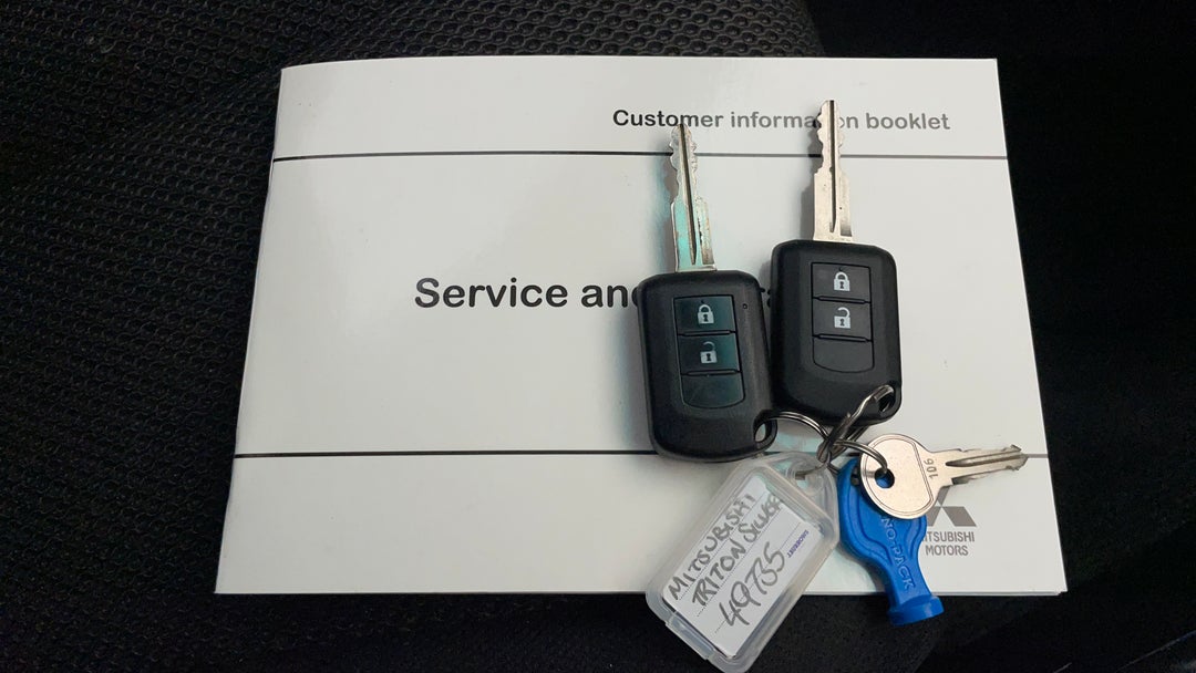 2018 Mitsubishi Triton Gls (4x4), Automatic, 69564 km, Key Close-up