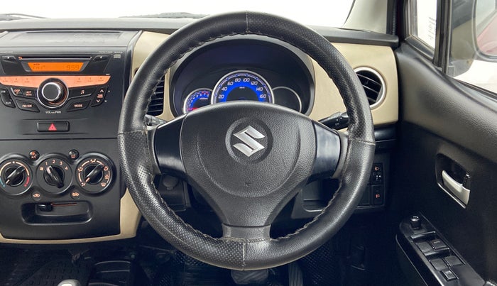 2017 Maruti Wagon R 1.0 VXI AMT, Petrol, Automatic, 44,166 km, Steering Wheel Close Up