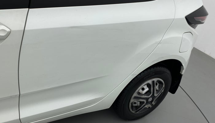 2020 Tata ALTROZ XE PETROL, Petrol, Manual, 52,503 km, Rear left door - Minor scratches