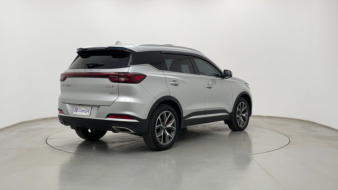 Right Back Diagonal (45- Degree) View