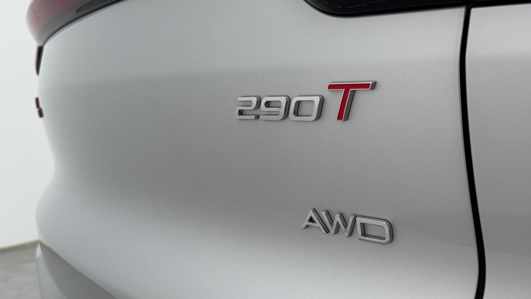 Badge (Boot Right Side)