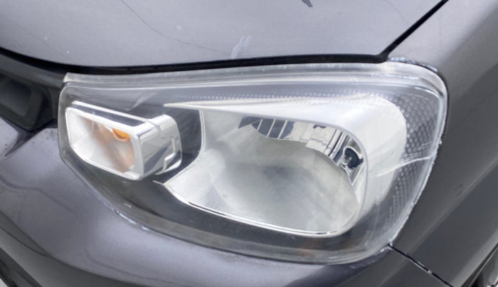 2020 Maruti S PRESSO VXI CNG, CNG, Manual, 82,631 km, Left headlight - Minor scratches
